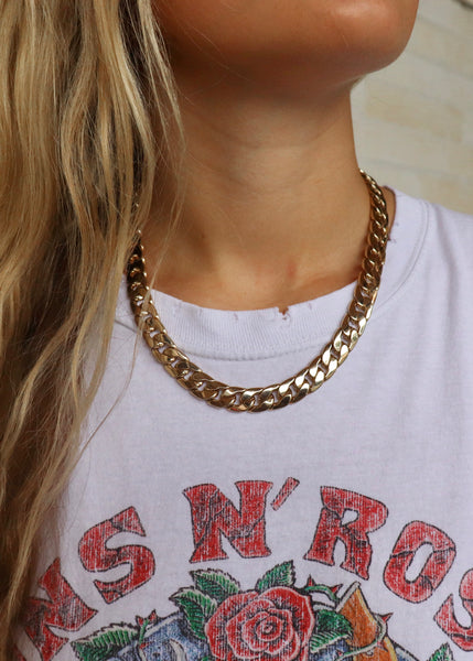 Gold chain link necklace